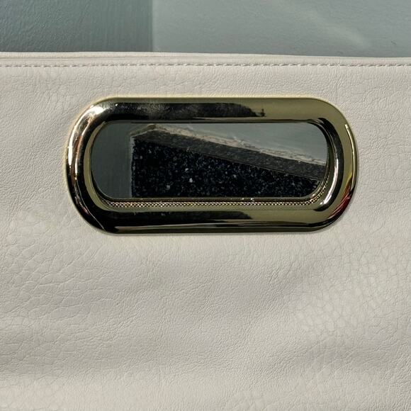 Charming Charlie NWT Off White Clutch - Picture 2 of 7